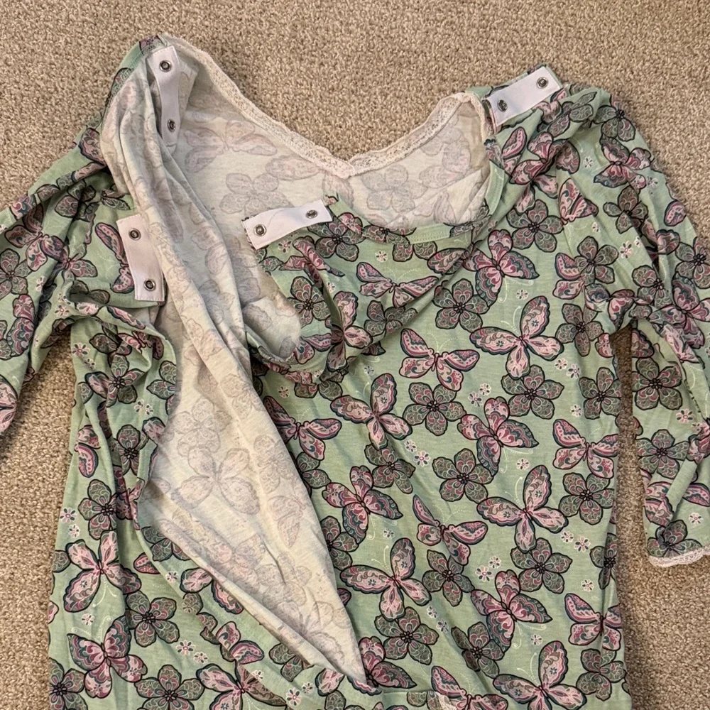 Silverts Adaptive Wear Butterfly Floral Lounge Set - Top and Bottom Sz: LG - Picture 5 of 9